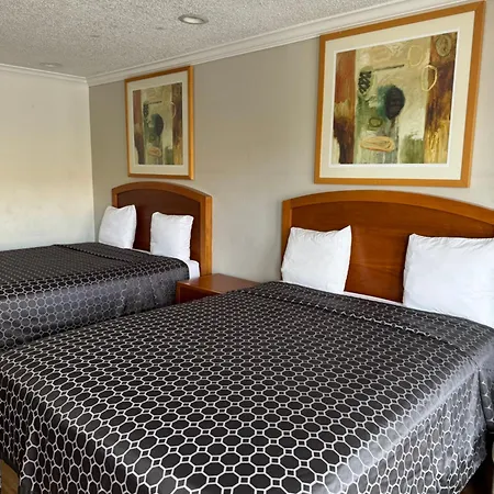 Motel National 2*